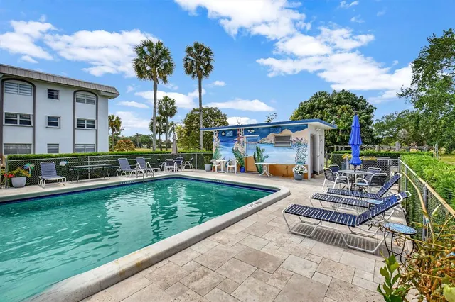 $139,900 | 5501 Northwest 2nd Avenue, Unit 302, Boca Raton, FL 33487