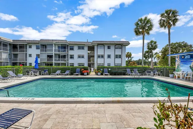 $139,900 | 5501 Northwest 2nd Avenue, Unit 302, Boca Raton, FL 33487