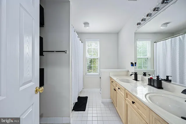 $975,000 | 11497 Yeats Drive, Catlett, VA 20119