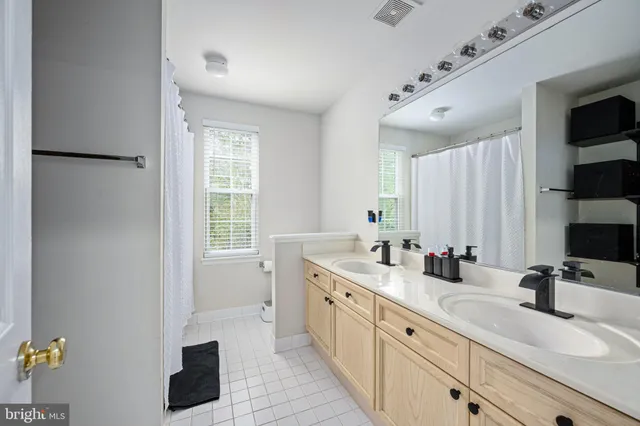 $975,000 | 11497 Yeats Drive, Catlett, VA 20119