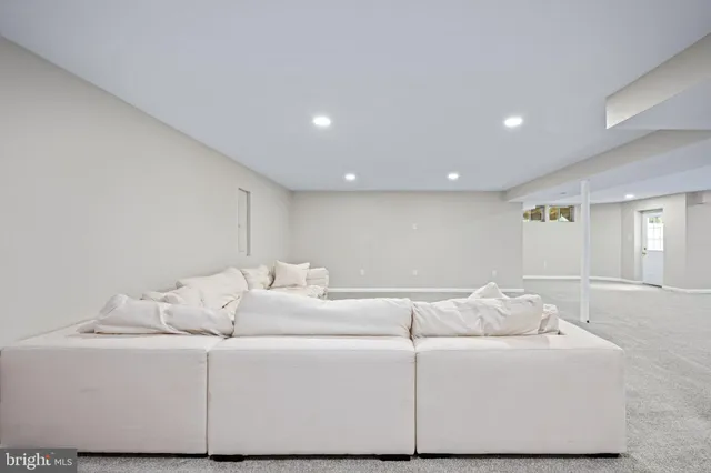 $975,000 | 11497 Yeats Drive, Catlett, VA 20119