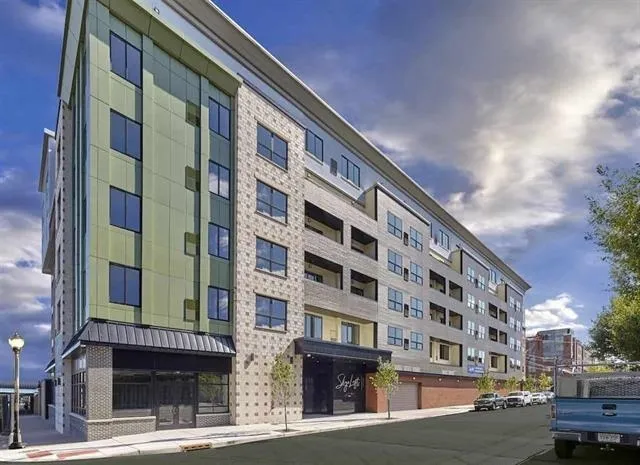 $2,314 | 250 Ave East, Unit 217, Bayonne, NJ 07002