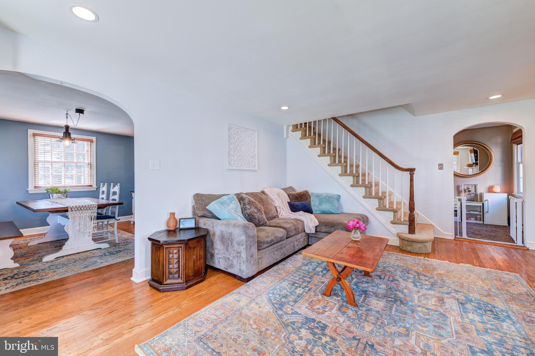 426 Longfellow Road Wyncote, PA 19095 - Photo 3 of 24
