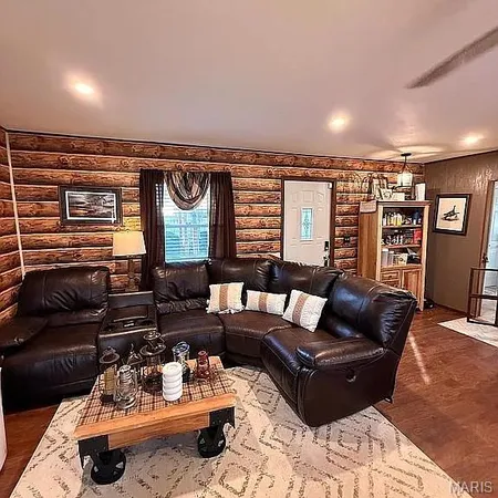 $207,000 | 16 Edgewood Lane South, Centralia, IL 62801