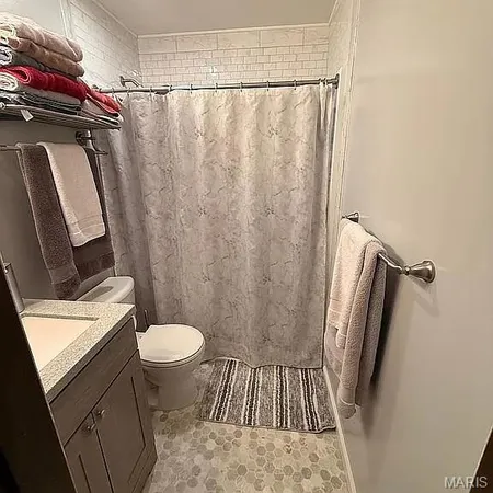$207,000 | 16 Edgewood Lane South, Centralia, IL 62801