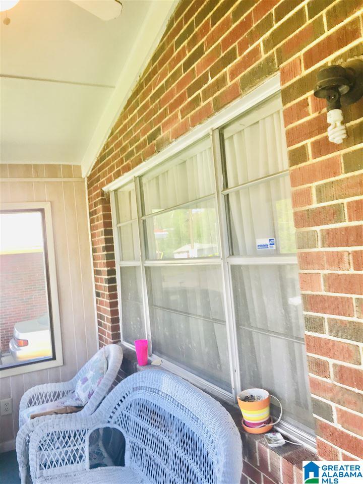 129 16th Avenue Southwest Birmingham, AL 35211 - Photo 5 of 20