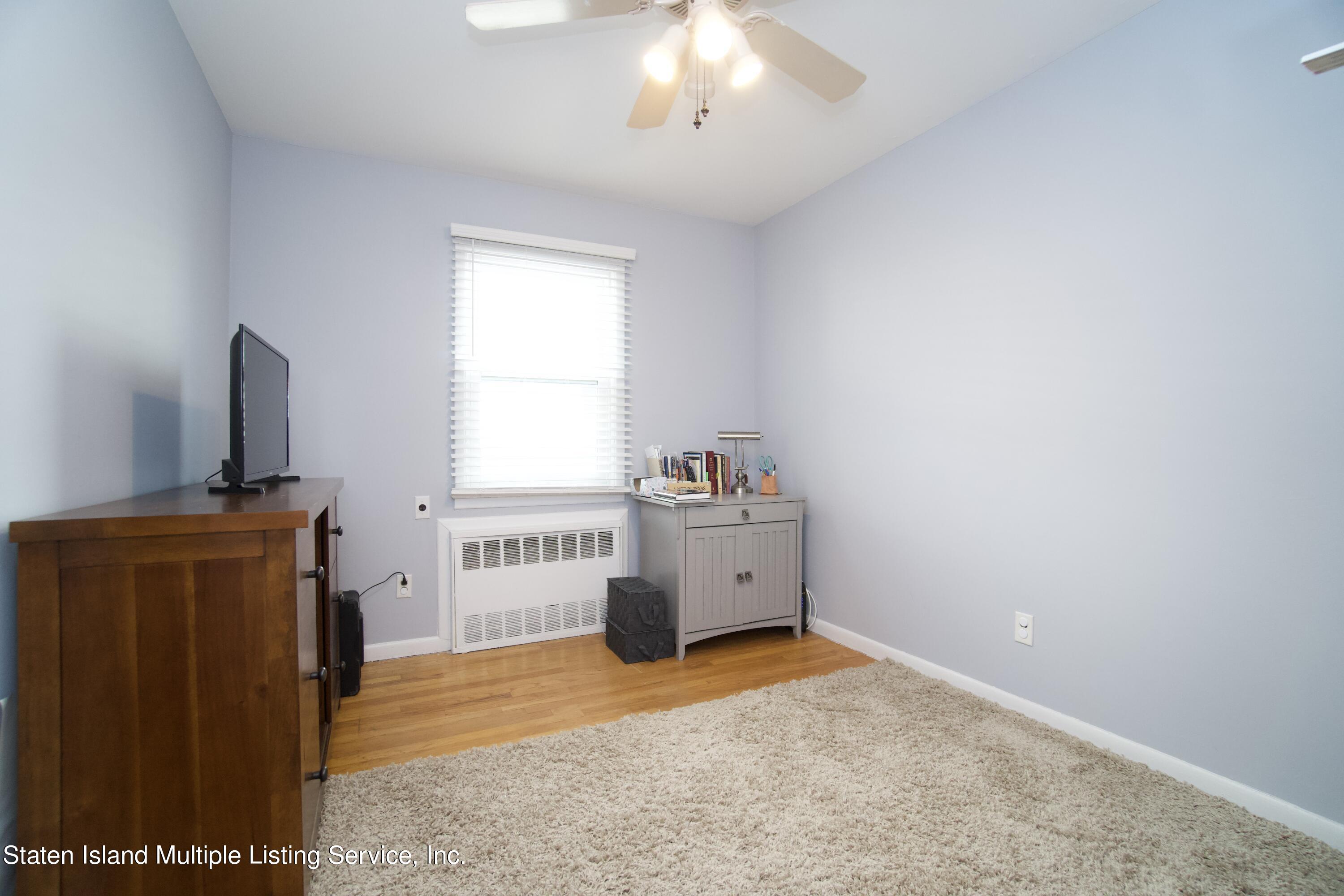 382 Beach Road Staten Island, NY 10312 - Photo 16 of 38 82B0B022-61C3-4376-9C50-C08802290CF3