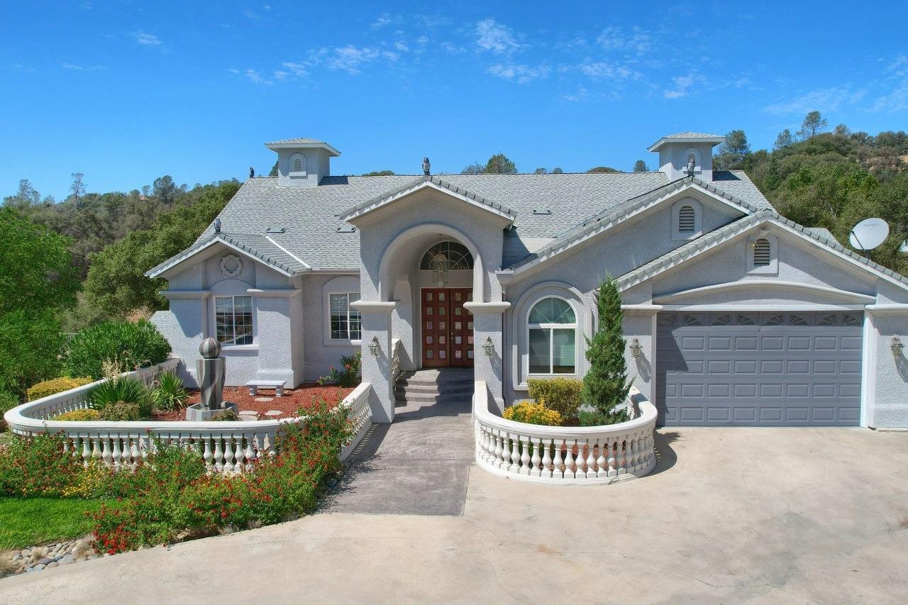 45858 Old Corral Road Coarsegold, CA 93614 - Photo 4 of 79