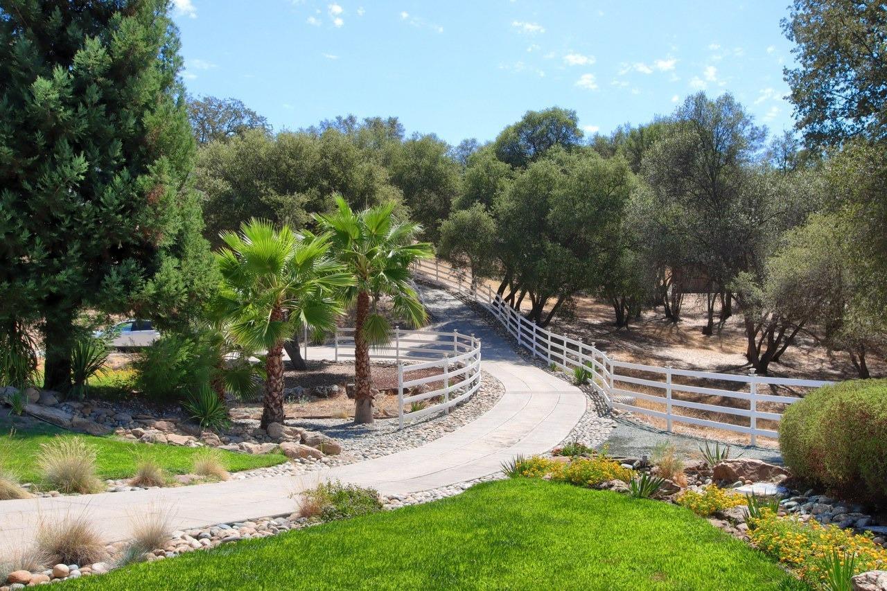 45858 Old Corral Road Coarsegold, CA 93614 - Photo 7 of 79