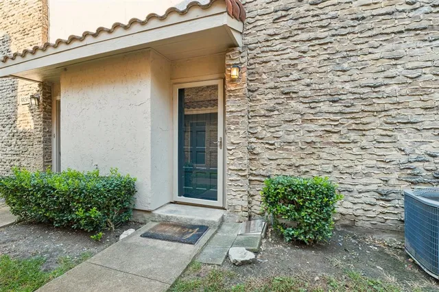 a view of front door of house