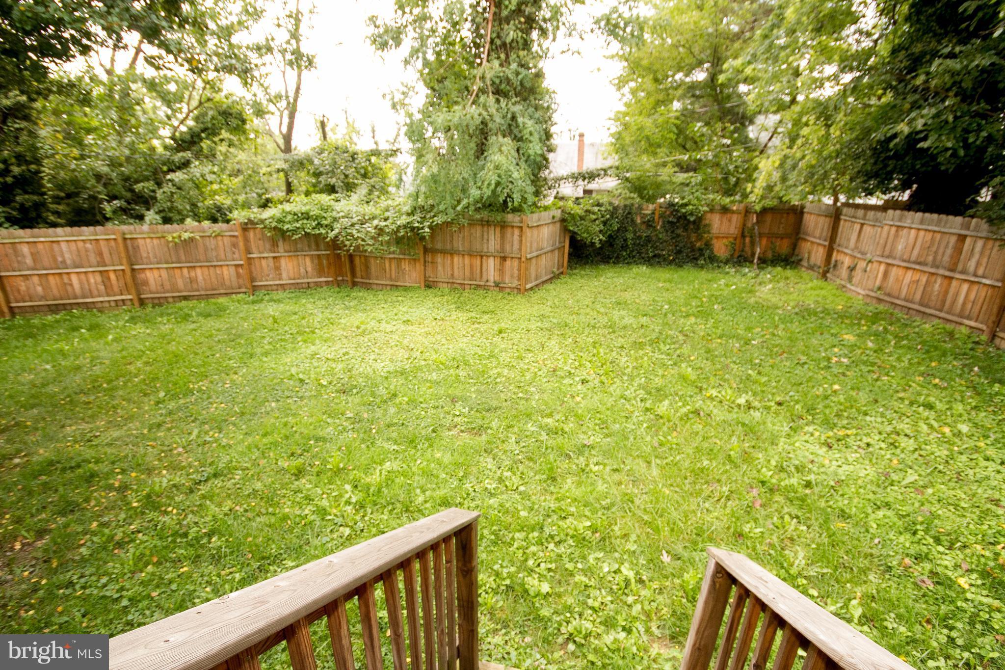 642 Orpington Road Baltimore, MD 21229 - Photo 20 of 20 Amazing Fenced Rear Yard