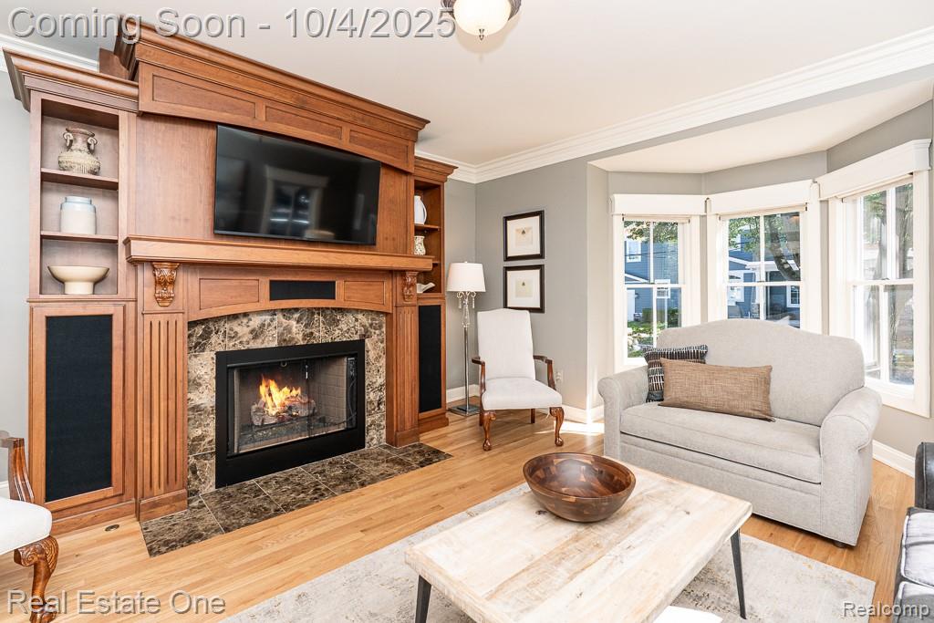 402 West 4th Street Rochester, MI 48307 - Photo 7 of 45