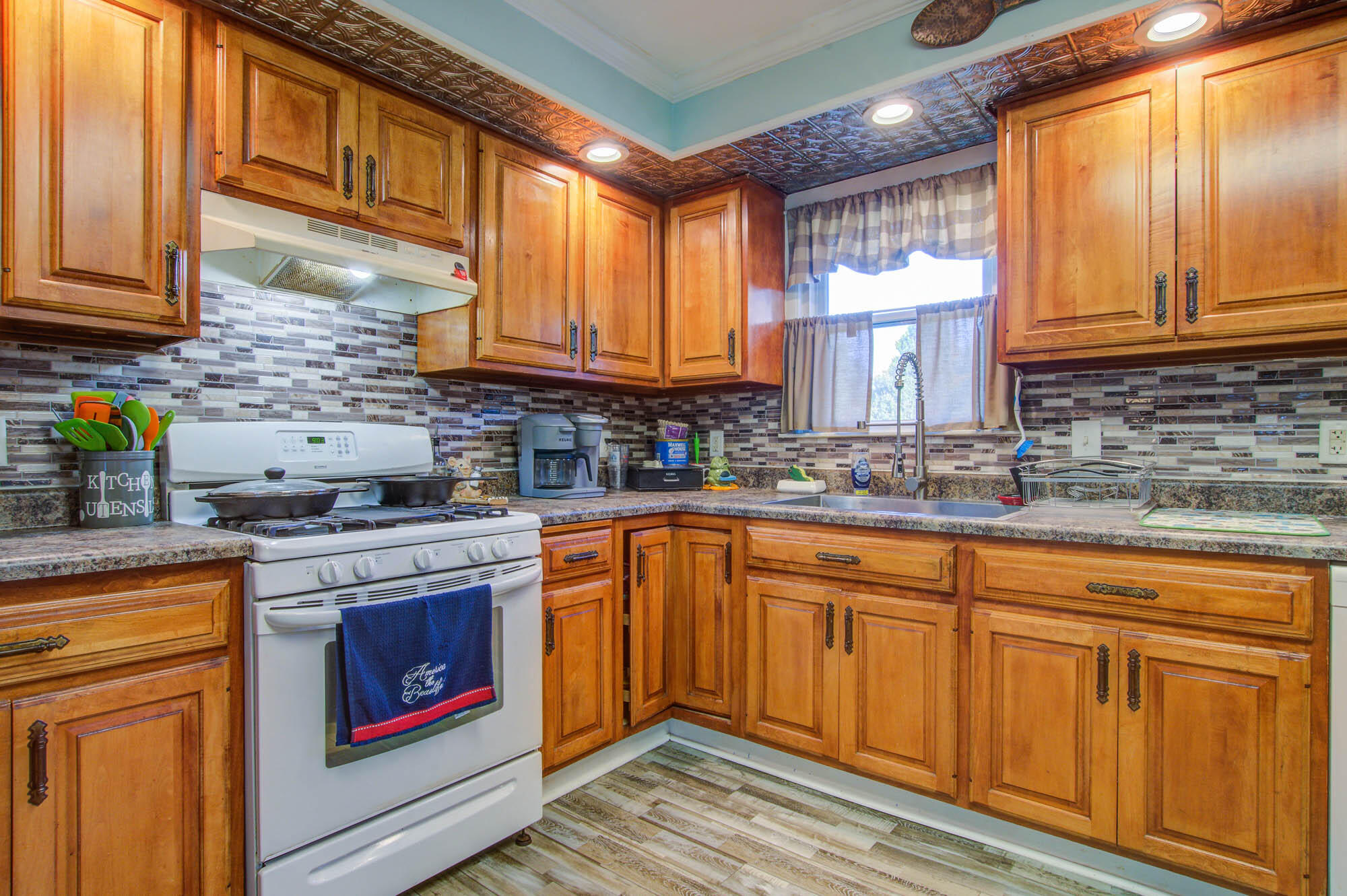 113 Robert Road Goose Creek, SC 29445 - Photo 14 of 23 Kitchen