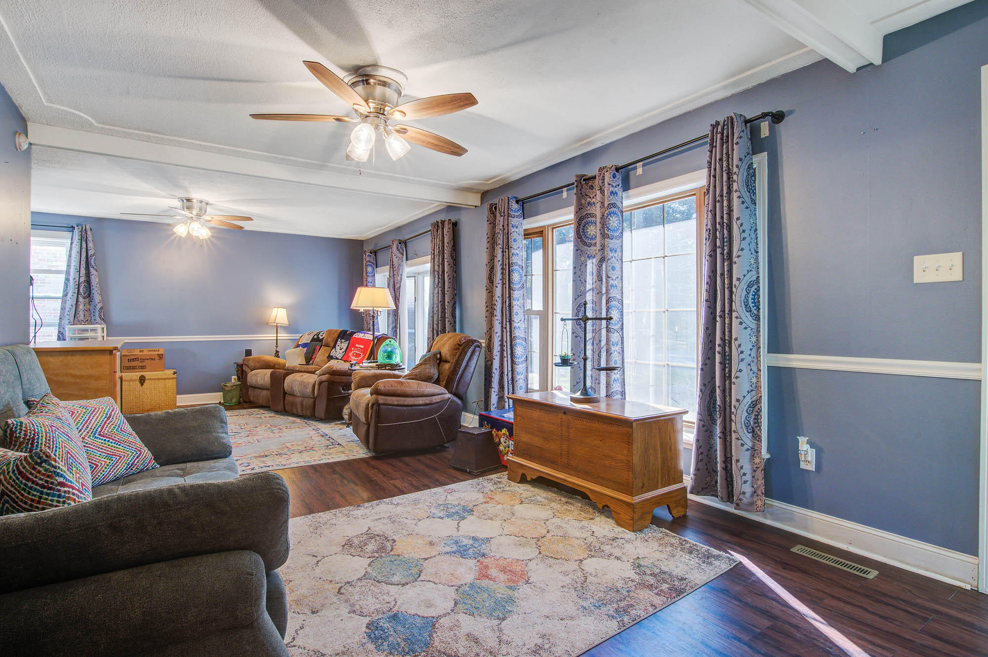 113 Robert Road Goose Creek, SC 29445 - Photo 8 of 23 Living Room