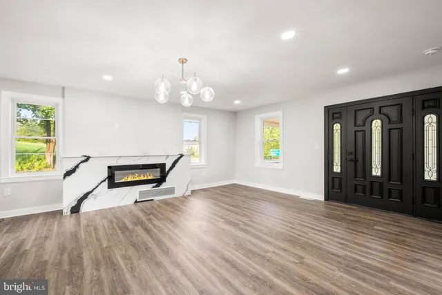 $2,300 | 8255 Mertztown Road, Unit B, Alburtis, PA 18011