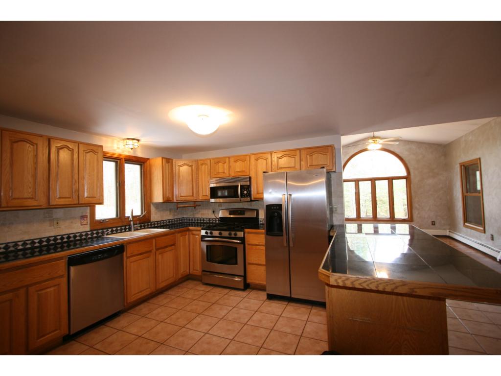 71 Punkintown Road Eliot, ME 03903 - Photo 5 of 29