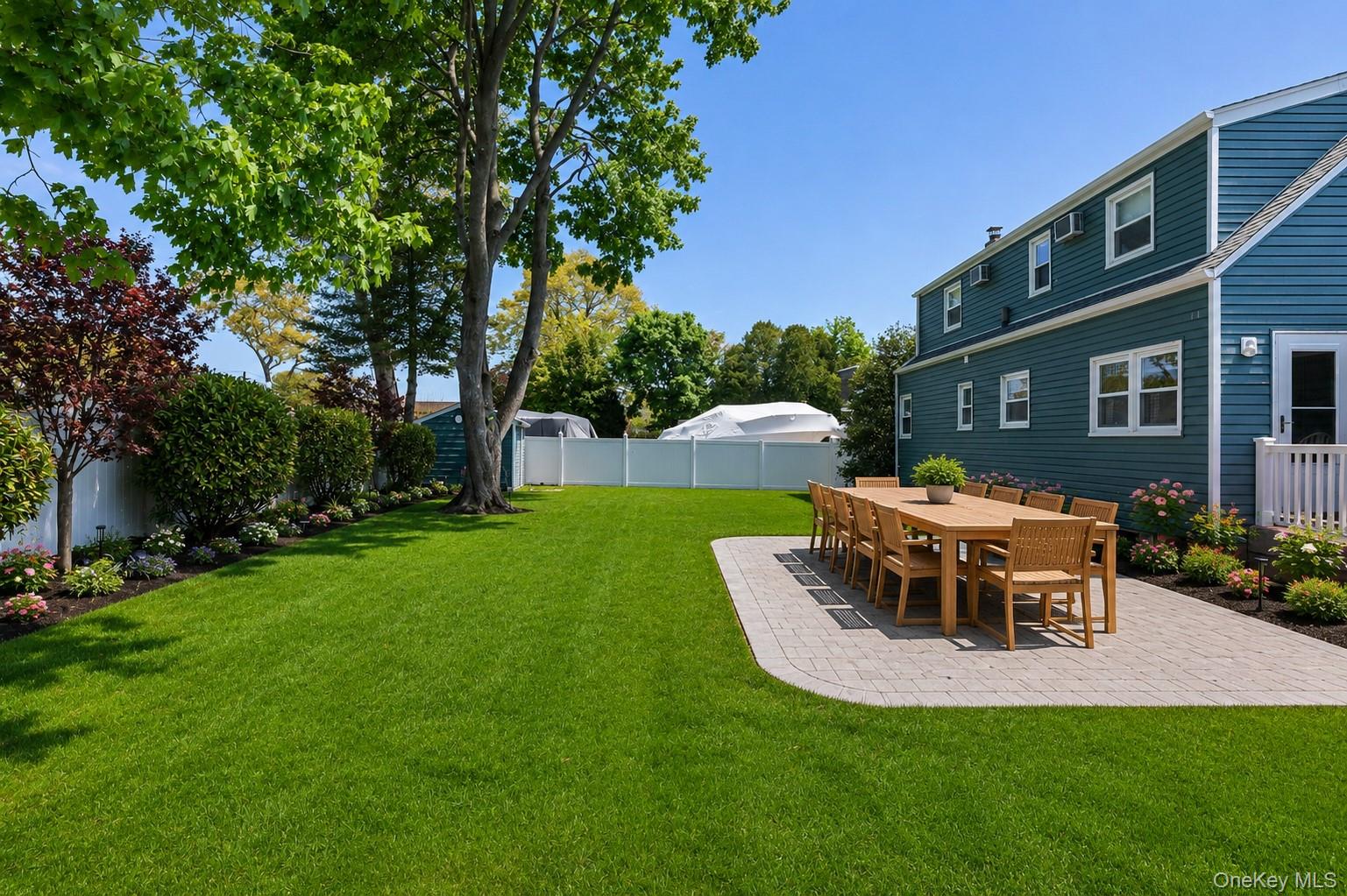 317 O'Connor Road North Babylon, NY 11703 - Photo 3 of 21