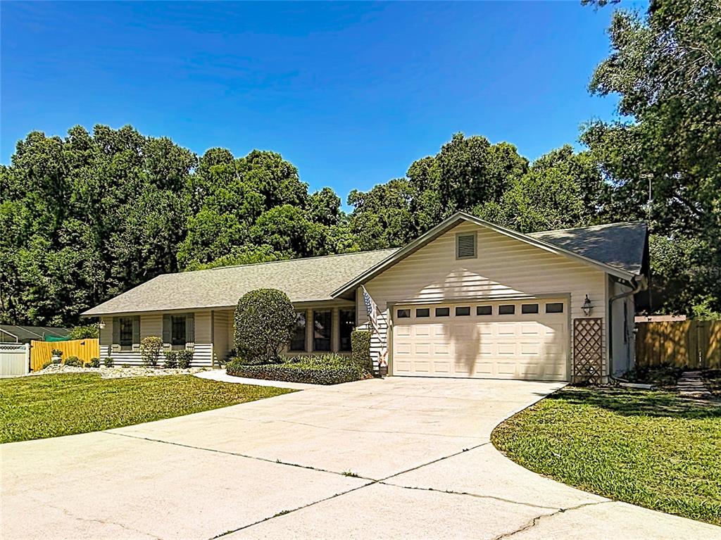 10655 Southwest 69th Terrace Ocala, FL 34476 - Photo 4 of 46