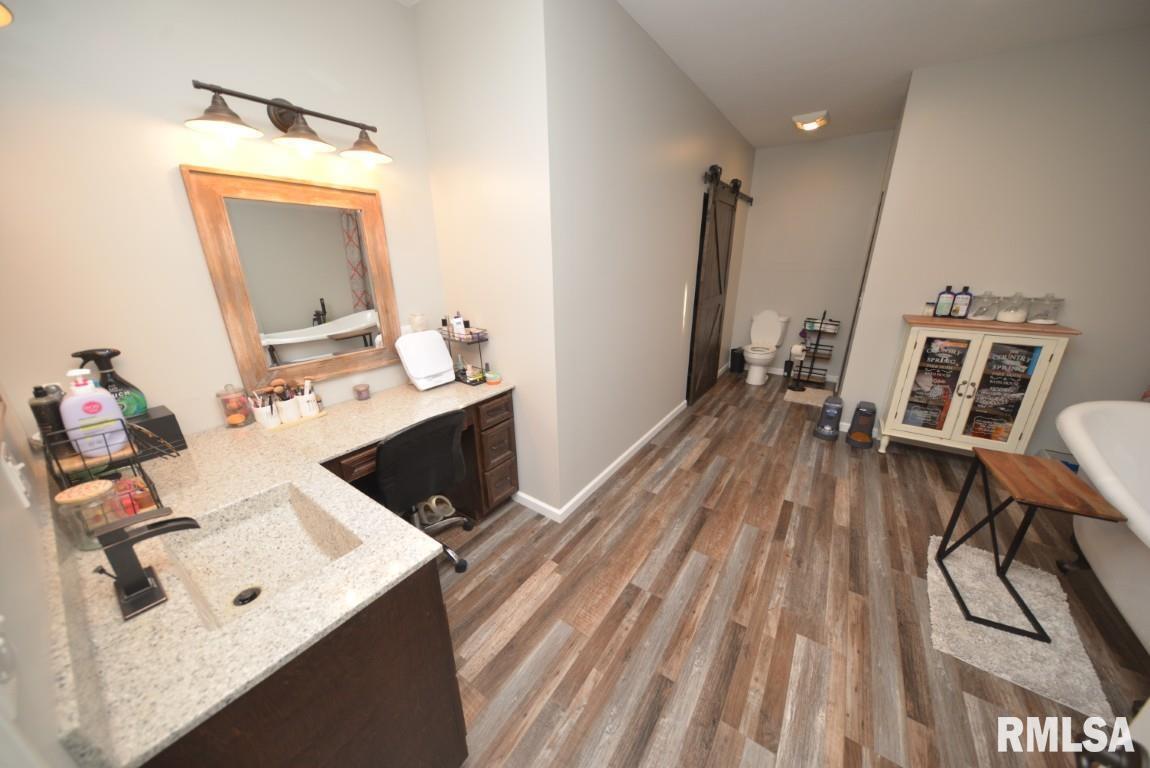 17359 Log Cabin Road Ewing, IL 62836 - Photo 23 of 38