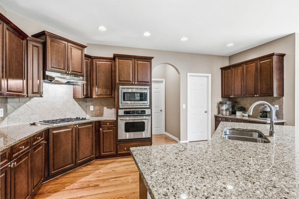 609 Redbud Terrace Canton, GA 30115 - Photo 10 of 56