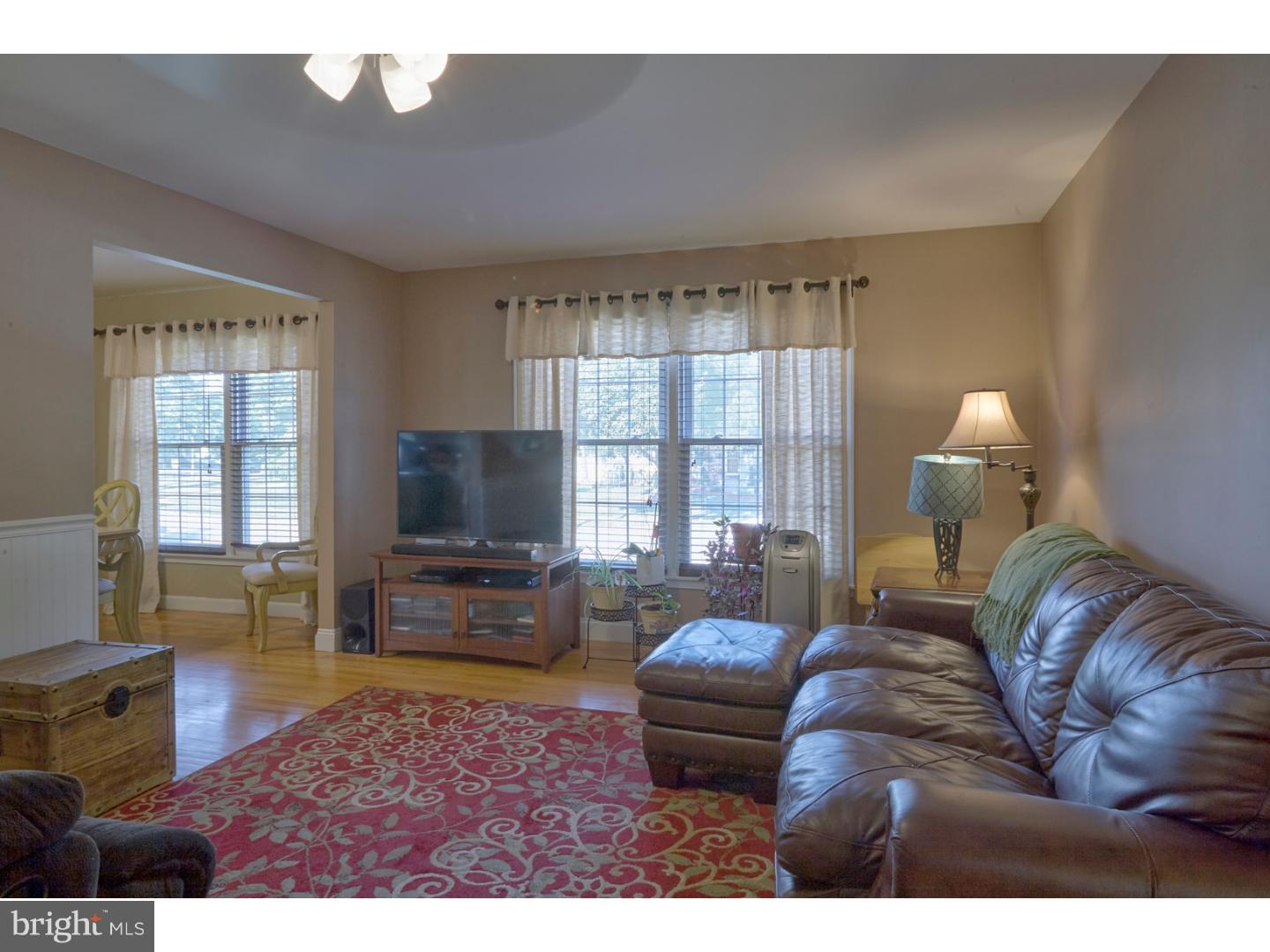 2406 Yellowstone Road Cinnaminson, NJ 08077 - Photo 16 of 21 Gallery Image 16