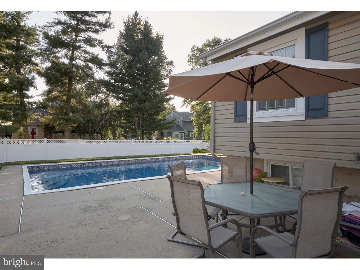 2406 Yellowstone Road Cinnaminson, NJ 08077 - Photo 18 of 21 Gallery Image 18