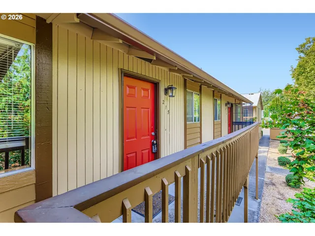 a view of a bathroom