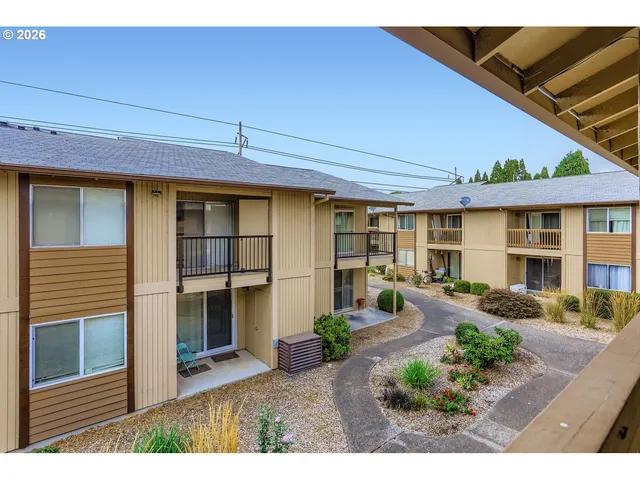 $225,000 | 3404 19th Avenue, Forest Grove, OR 97116