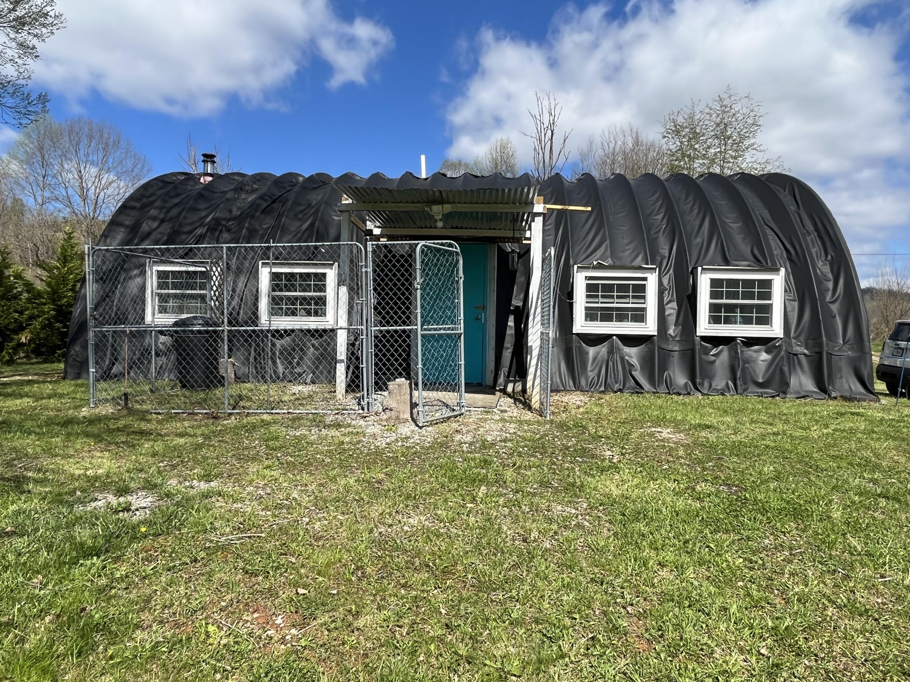 1881 Ford Branch Road Duffield, VA 24244 - Photo 1 of 48 IMG_1816