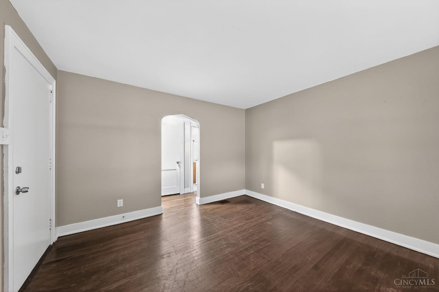 1501 Summit Road Cincinnati, OH 45237 - Photo 7 of 33 Gallery Image 7