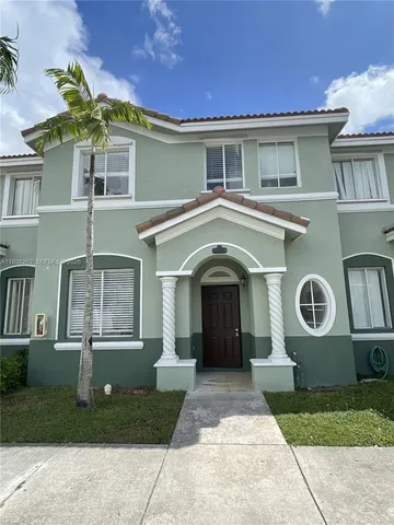 $2,200 | 2865 Southeast 15th Road, Unit 72, Homestead, FL 33035