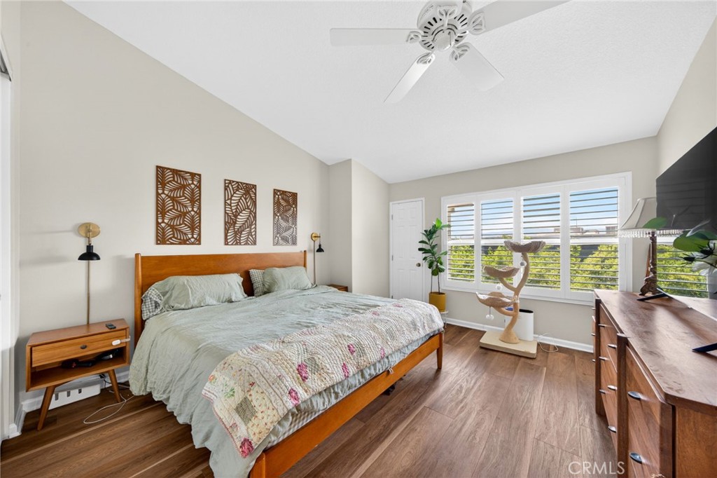 2731 Erringer Road, Unit 71 Simi Valley, CA 93065 - Photo 19 of 33