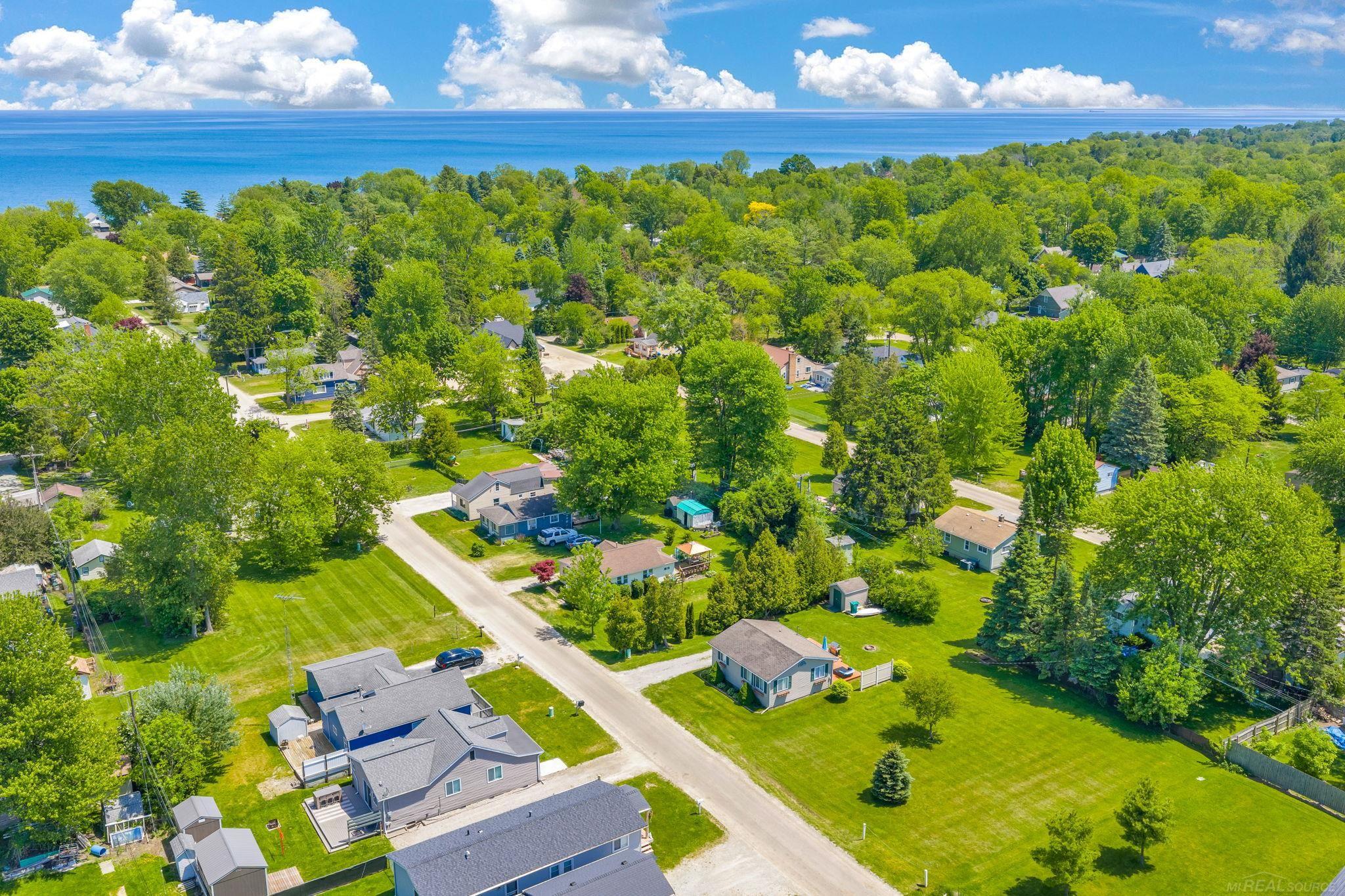7296 Cedar Road Lexington, MI 48450 - Photo 5 of 35
