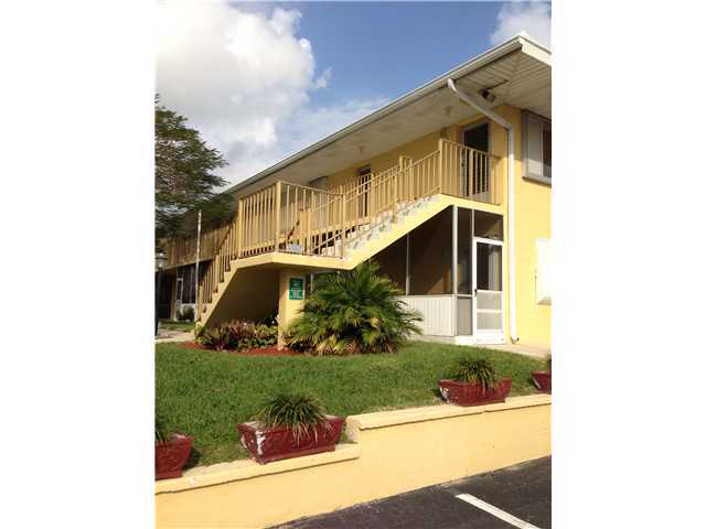 11 Southwest 4th Avenue, Unit 14B Boca Raton, FL 33432 - Photo 1 of 24 Primary Photo