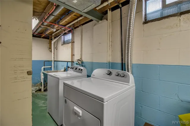 $224,900 | 118 Dolphann Drive, Tonawanda, NY 14150