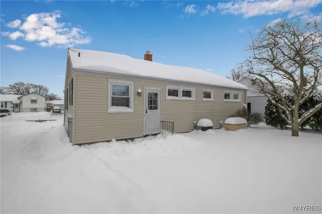 $224,900 | 118 Dolphann Drive, Tonawanda, NY 14150