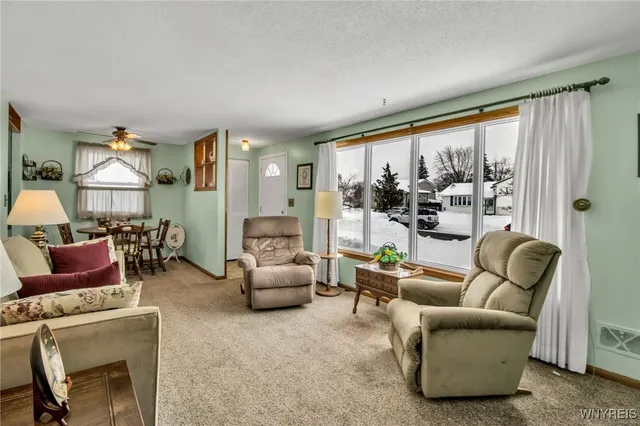 $224,900 | 118 Dolphann Drive, Tonawanda, NY 14150