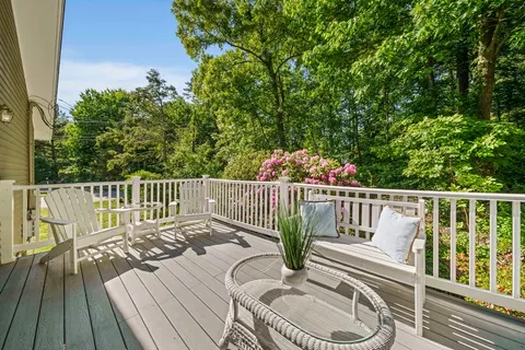 $1,199,000 | 33 Cedar Acres Lane, Cohasset, MA 02025