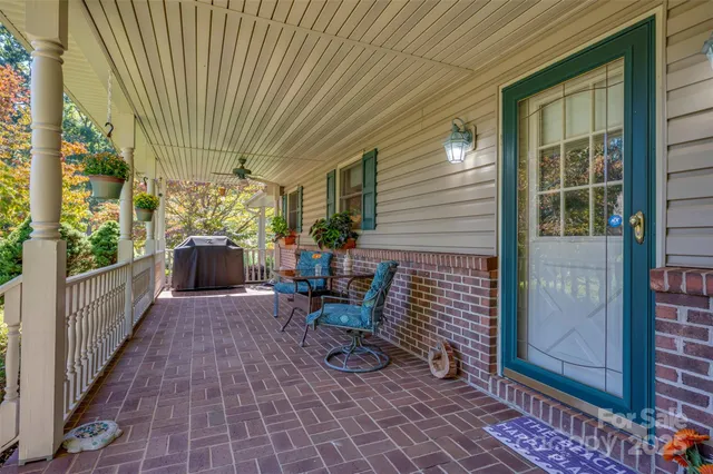 $549,000 | 1280 Henderson Road, Tryon, NC 28782