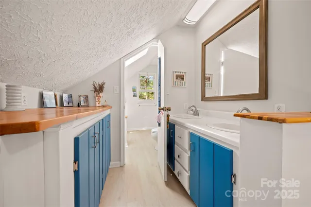 $549,000 | 1280 Henderson Road, Tryon, NC 28782