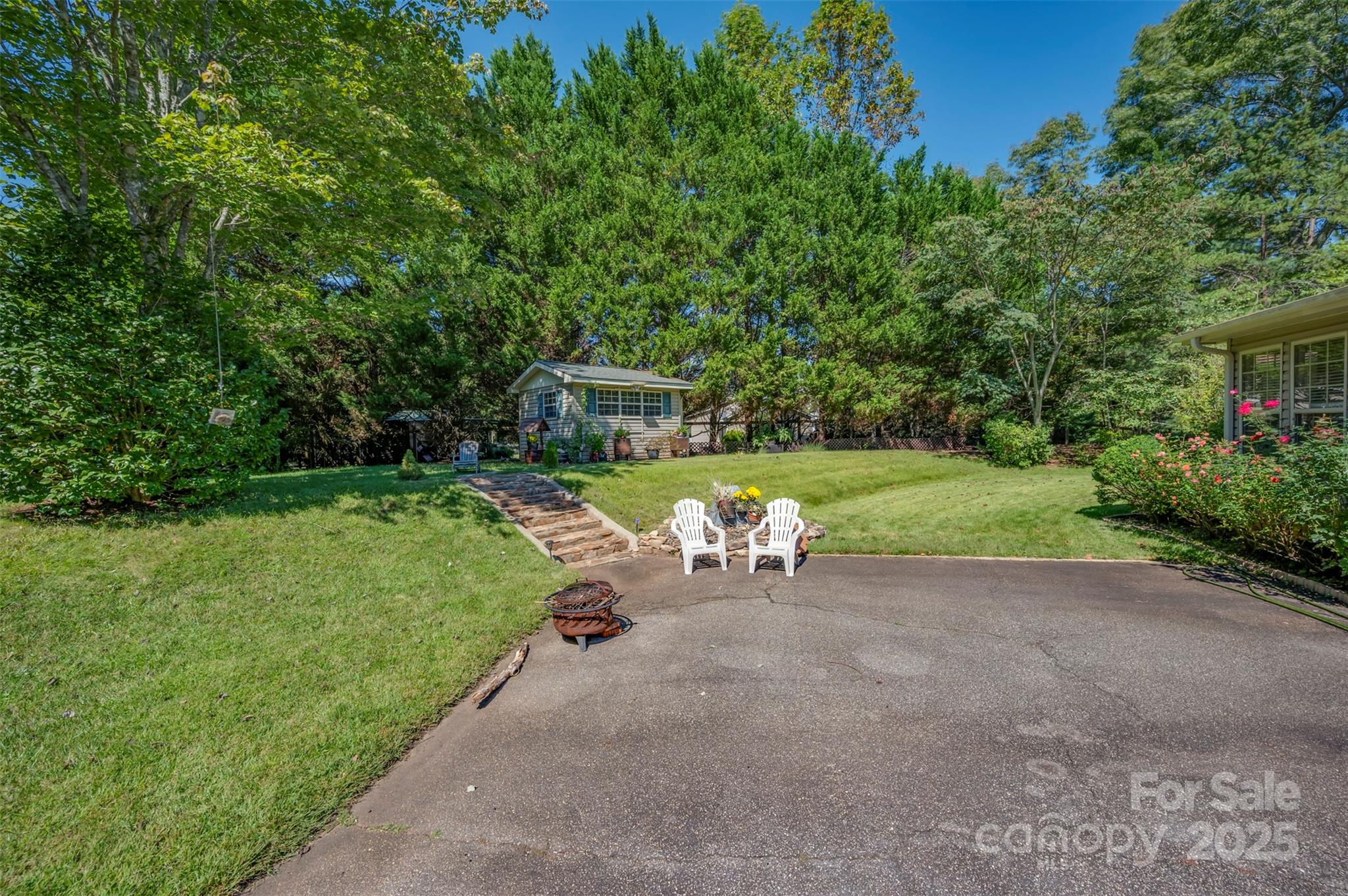 1280 Henderson Road Tryon, NC 28782 - Photo 29 of 37