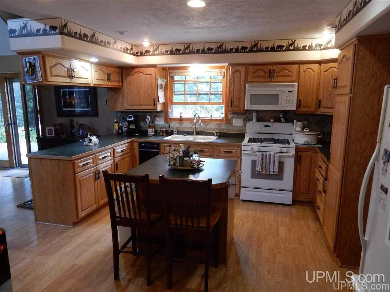 596 State Road Manistique, MI 49854 - Photo 26 of 44 Gallery Image 26