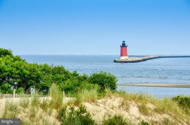 a city view with a table and chairs