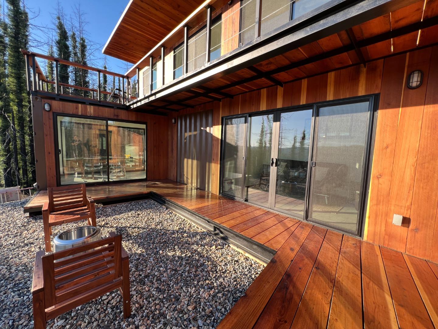 518 Container Way Boulder Creek, CA 95006 - Photo 19 of 33 a porch with view of outdoor seating