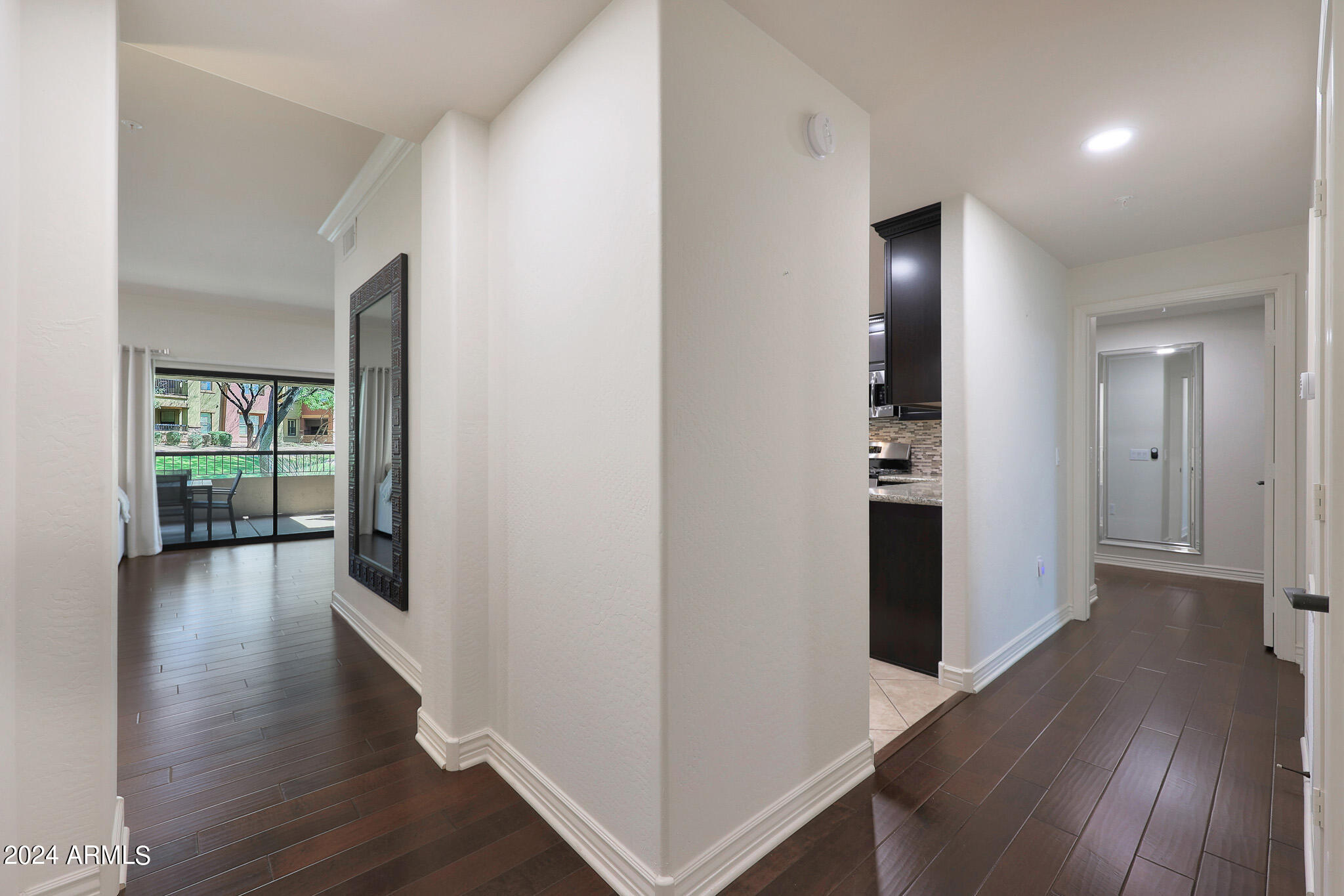 21320 North 56th Street, Unit 1148 Phoenix, AZ 85054 - Photo 17 of 44 Hallway