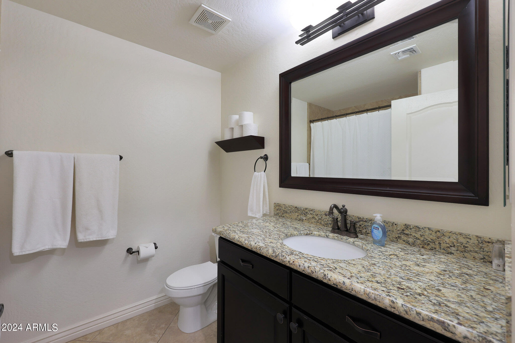 21320 North 56th Street, Unit 1148 Phoenix, AZ 85054 - Photo 26 of 44 Bathroom 2