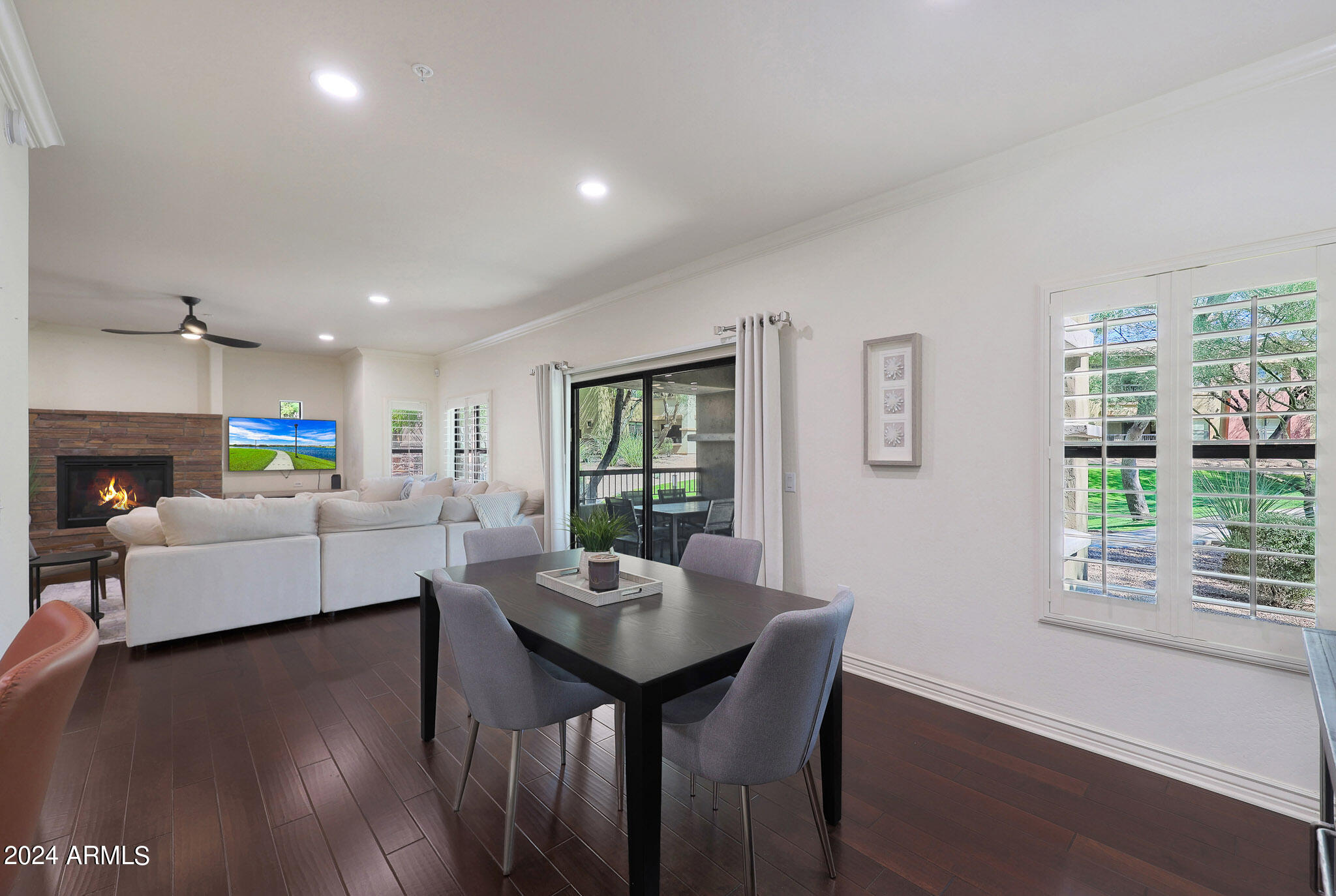 21320 North 56th Street, Unit 1148 Phoenix, AZ 85054 - Photo 9 of 44 Dining Area