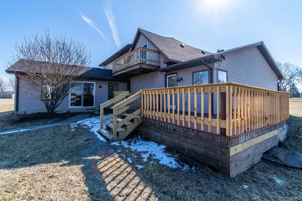 $595,000 | 7916 Lafayette Center Road, Yoder, IN 46798