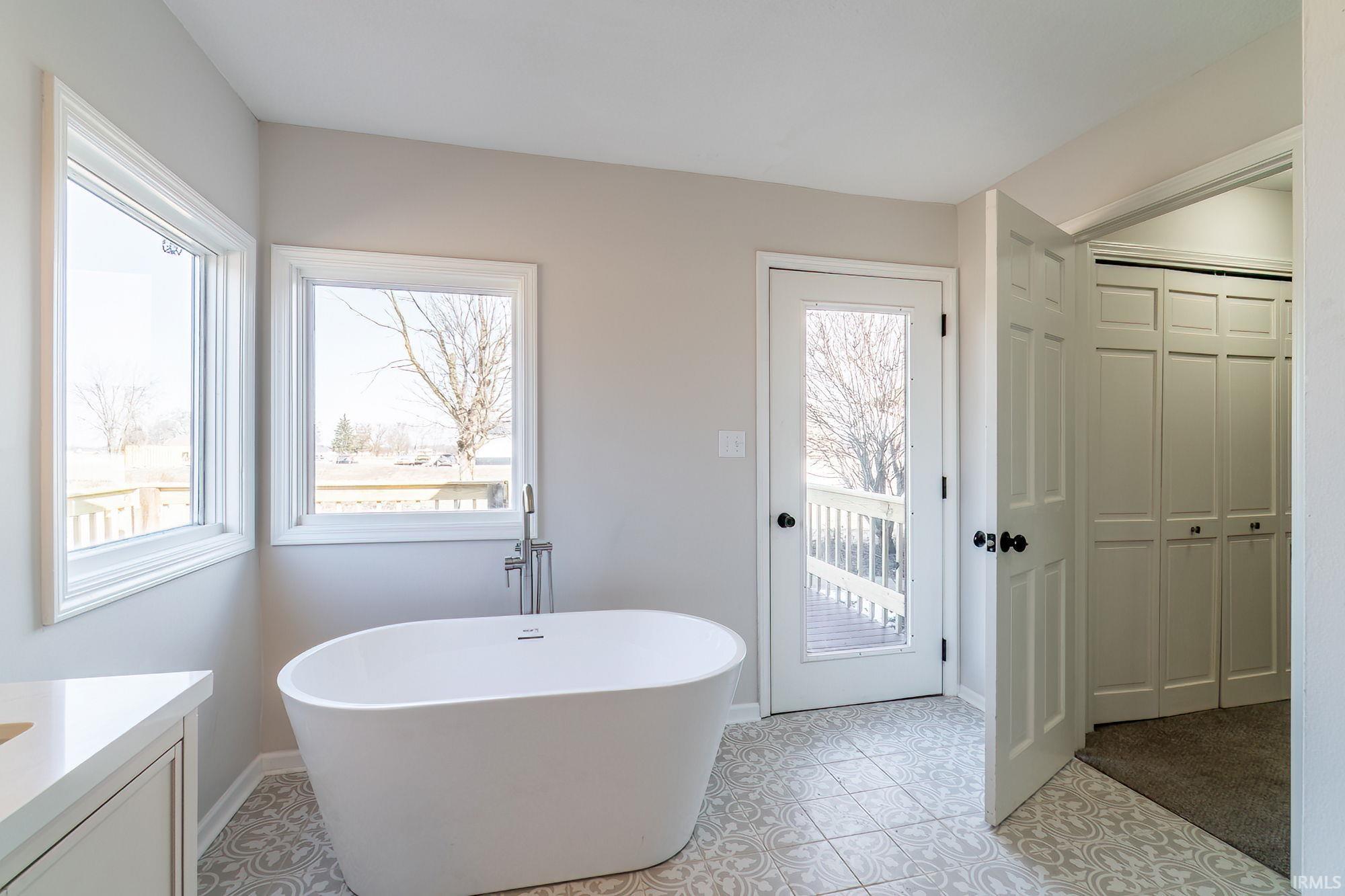 7916 Lafayette Center Road Yoder, IN 46798 - Photo 25 of 36