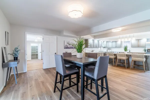 $595,000 | 7916 Lafayette Center Road, Yoder, IN 46798